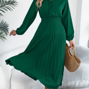 Elegant Dresses for Women 2025 Autumn Winter Casual Solid Color V Neck Lace Up Pleated Maxi Dress Red Khaki Green Woman Dresses